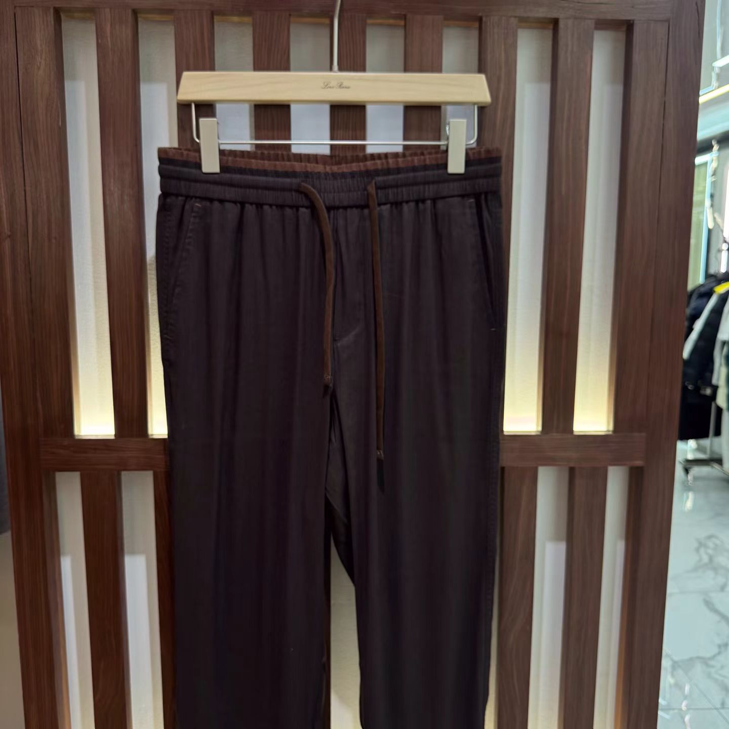 Traje de pantalón de color lis - Short Linen Drawstring reseña y precio