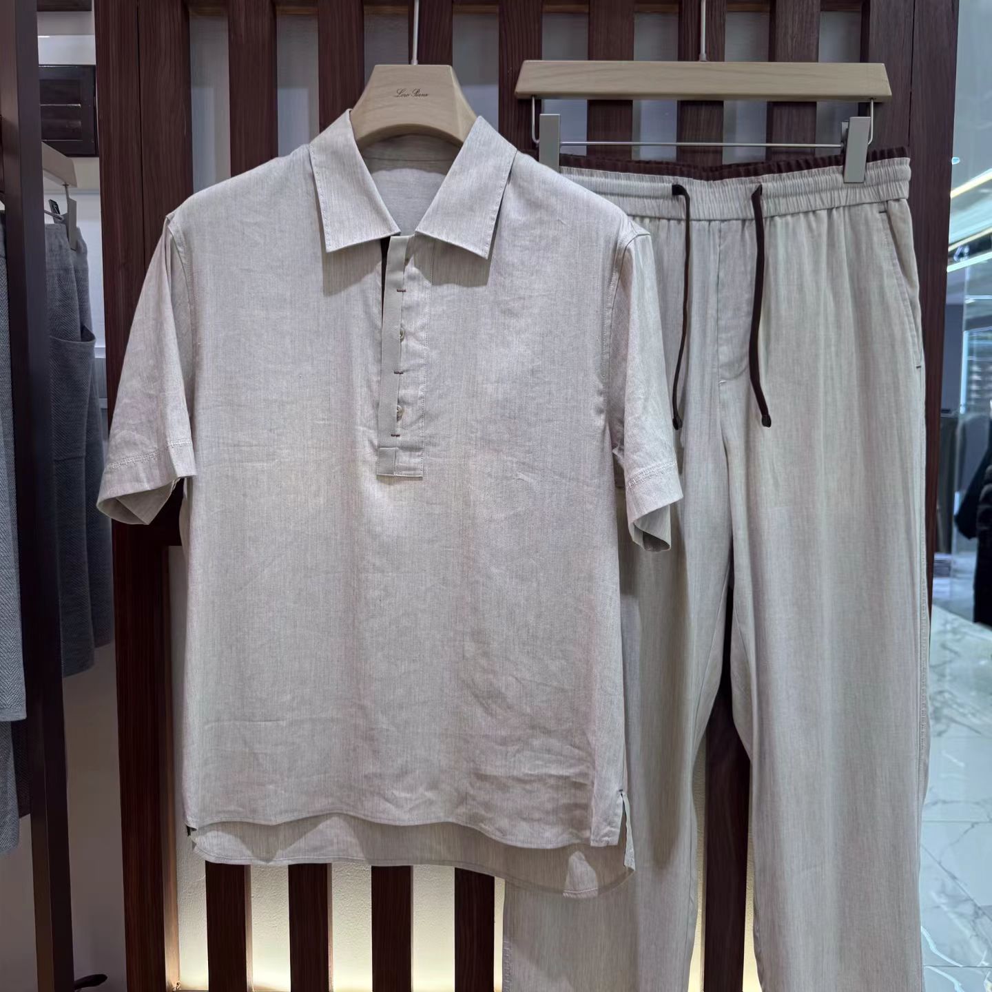 Traje de pantalón de color lis - Short Linen Drawstring reseña y precio