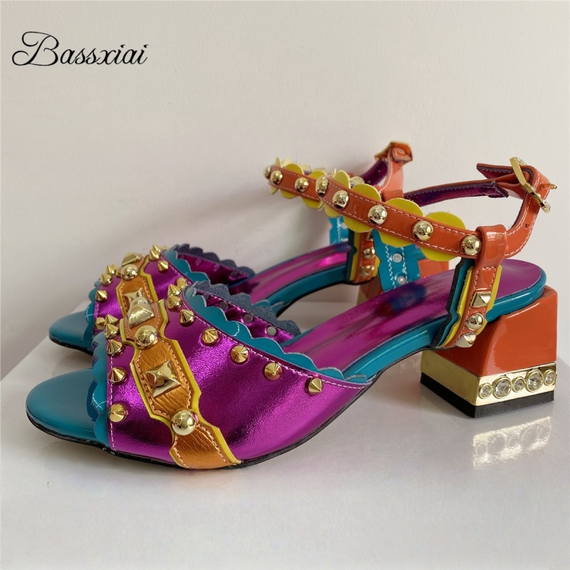Sandalias con correa en T y re - Casual Sandal Leather reseña y precio