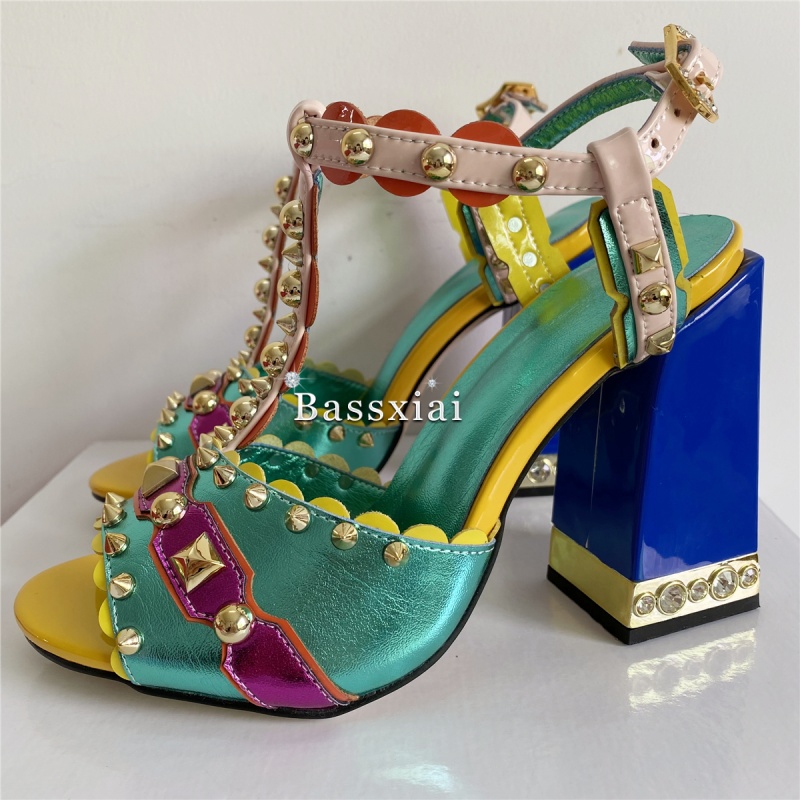 Sandalias con correa en T y re - Casual Sandal Leather reseña y precio